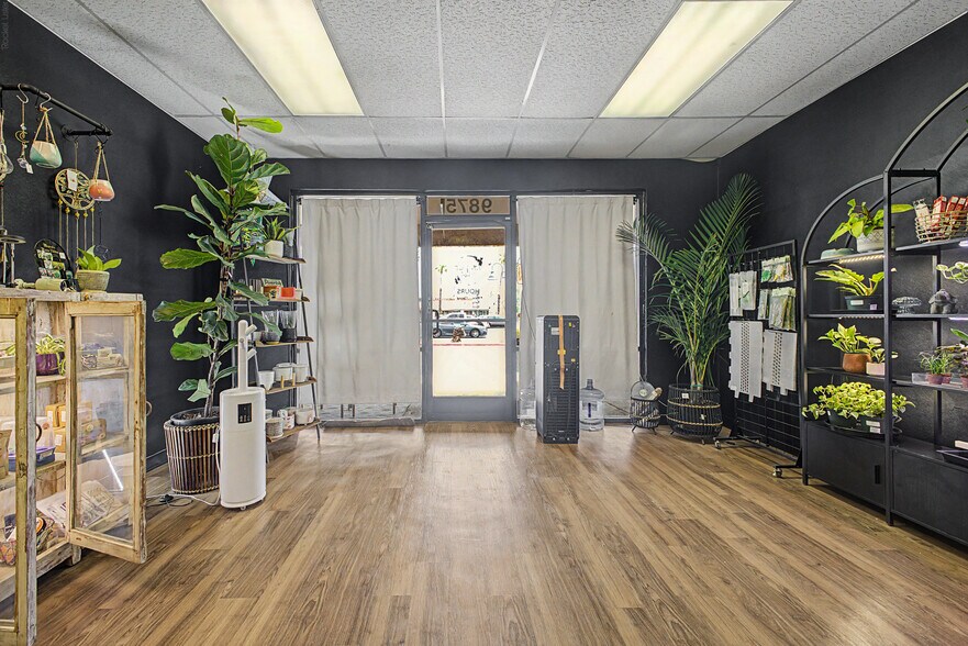 9837 W Bell Rd, Sun City, AZ à louer - Photo de l’immeuble – Image 2 sur 24