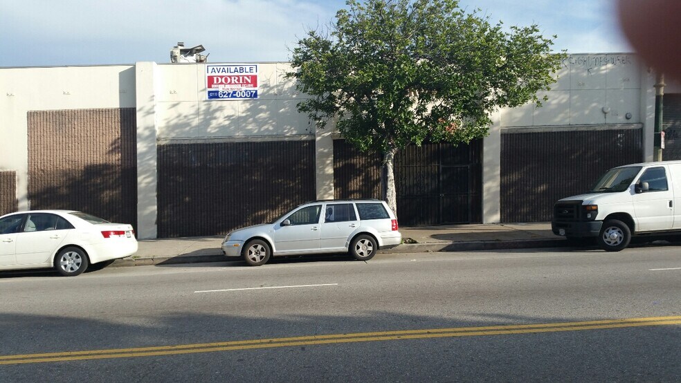 3816-3818 S Broadway, Los Angeles, CA à louer - Photo de l’immeuble – Image 3 sur 20