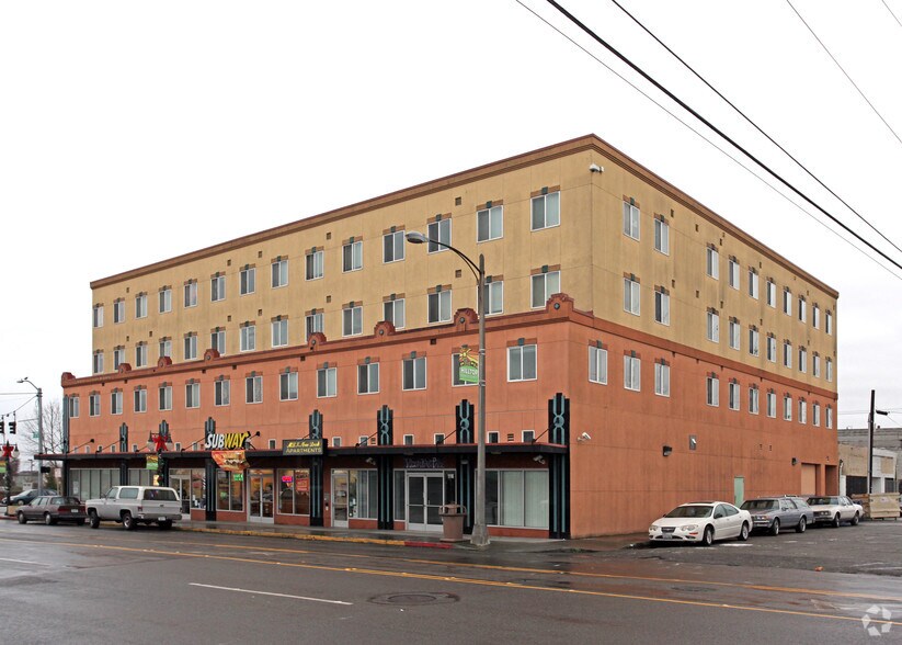 1114 S 11th St, Tacoma, WA à louer - Photo de l’immeuble – Image 2 sur 15