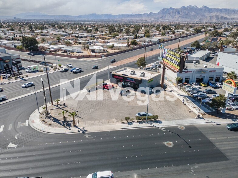 4401 N Rancho Dr, Las Vegas, NV à louer - Photo de l’immeuble – Image 3 sur 3