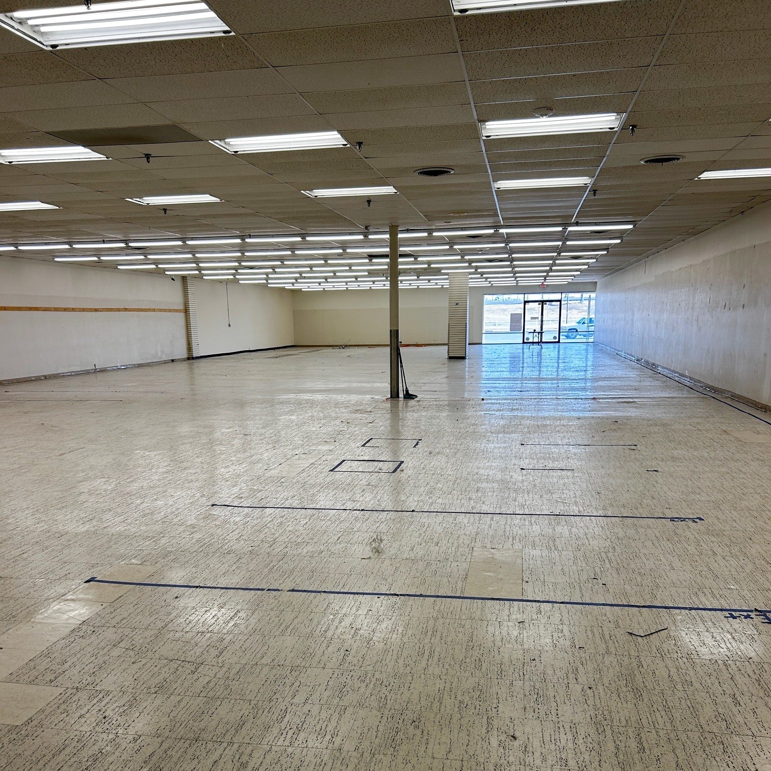 5610-5648 W Skelly Dr, Tulsa, OK à louer Photo intérieure– Image 1 sur 6