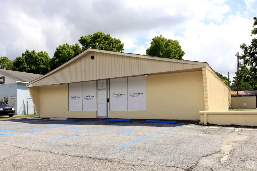 225 Red Bank Rd, Goose Creek, SC à louer - Photo de l’immeuble – Image 3 sur 3