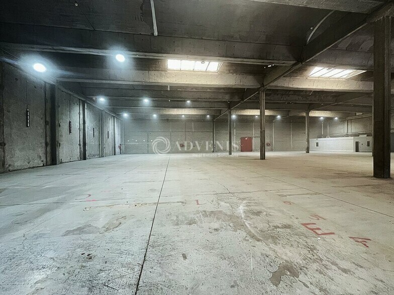 Industriel/Logistique dans Gonesse à louer - Photo intérieure – Image 2 sur 6