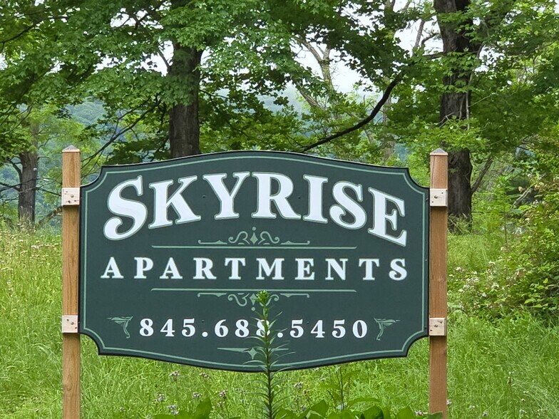 37-69 Ava Maria Dr, Phoenicia, NY à vendre - Photo de l’immeuble – Image 3 sur 12