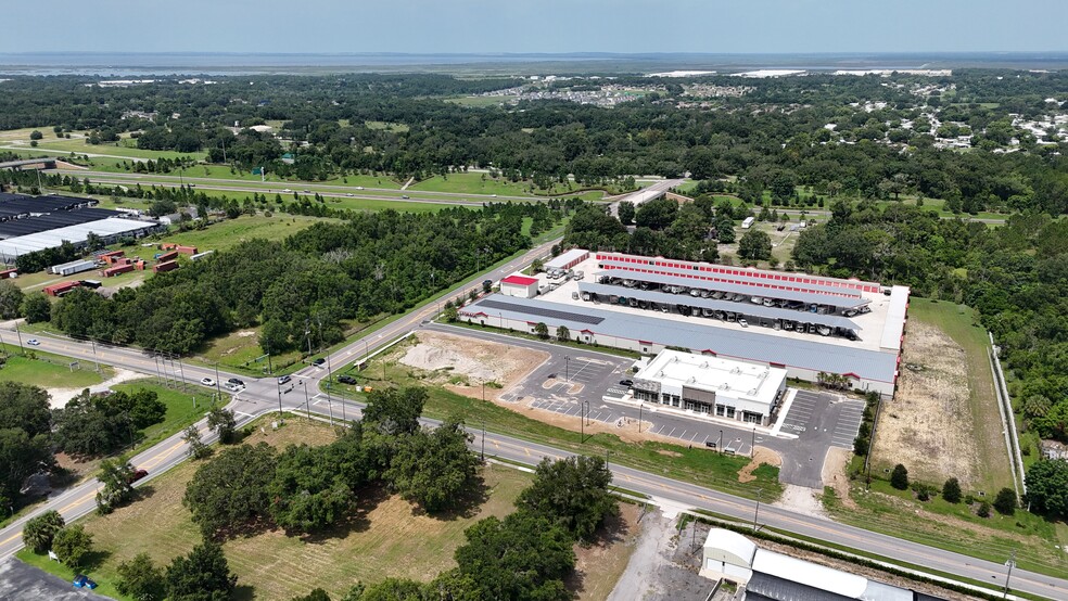 2050 Plymouth Sorrento Rd, Apopka, FL à louer - Photo de l’immeuble – Image 2 sur 8