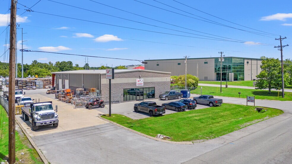 8155 Eastgate Blvd, Mount Juliet, TN à vendre - Photo de l’immeuble – Image 2 sur 12