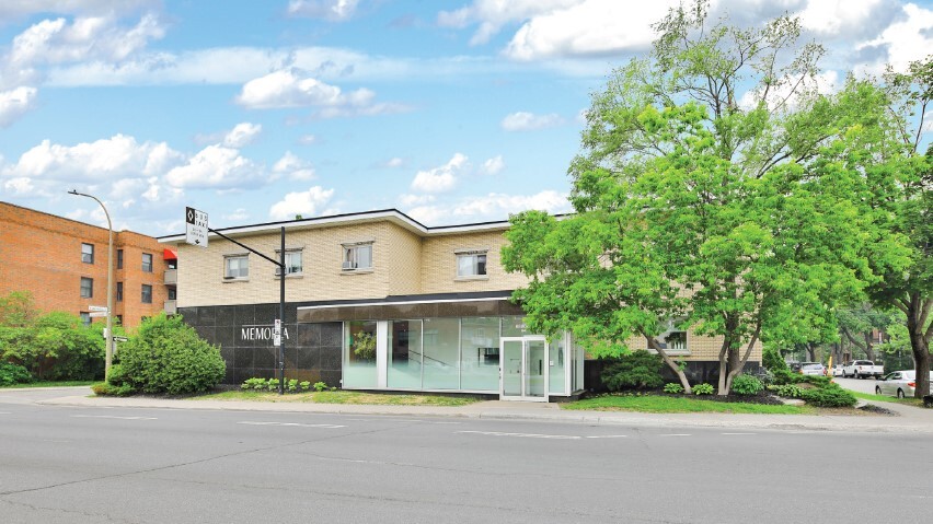 2645 Boul Henri-Bourassa E, Montréal, QC à vendre - Photo principale – Image 1 sur 9