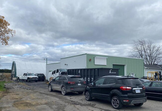 Plus de détails pour 4465 County Rd 9, St Isidor, ON - Local commercial à vendre