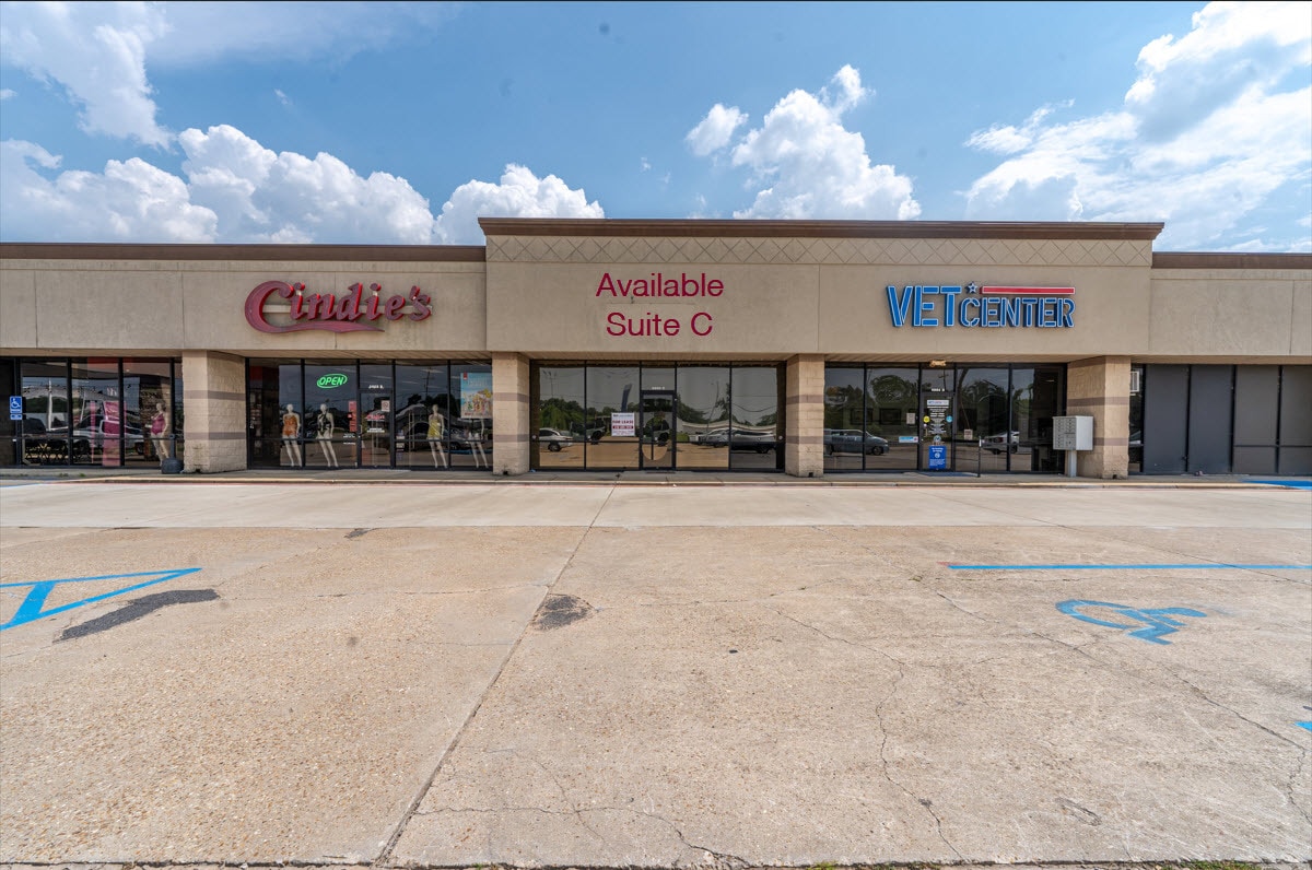 5803 Coliseum Blvd, Alexandria, LA à louer Photo intérieure– Image 1 sur 8