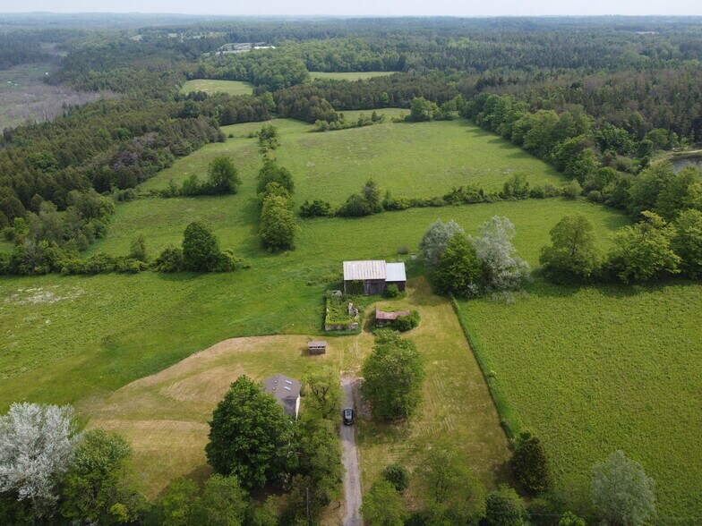 13489 Fourth Nassagaweya line, Rockwood, ON à vendre - Photo de l’immeuble – Image 3 sur 10