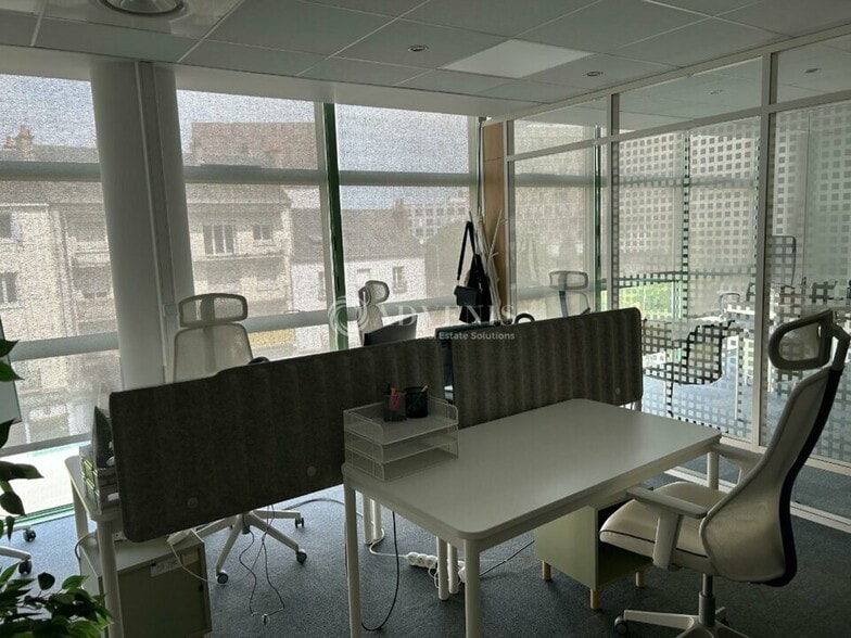 Bureau dans Tours à louer - Photo intérieure – Image 2 sur 11
