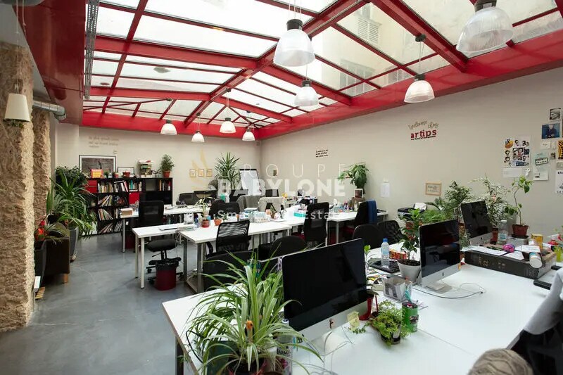 Bureau dans Paris à louer Photo de l’immeuble– Image 1 sur 10