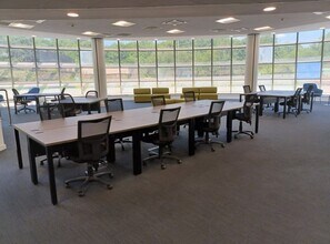 Wharfedale Rd, Wokingham à louer Photo intérieure– Image 2 sur 5