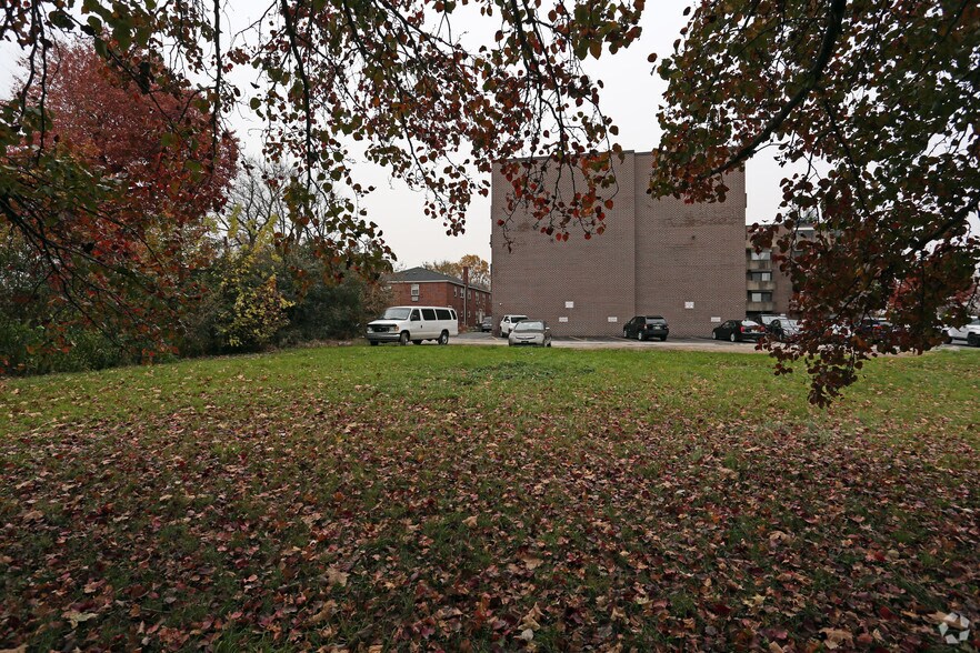 32 W Sellers Ave, Ridley Park, PA à vendre - Photo de l’immeuble – Image 2 sur 2