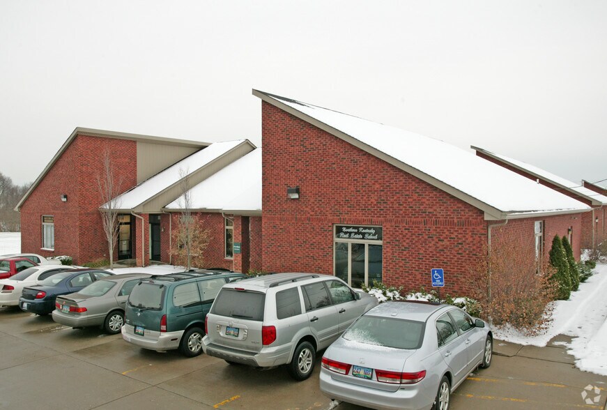 8160 Dream St, Florence, KY à louer - Photo de l’immeuble – Image 2 sur 2