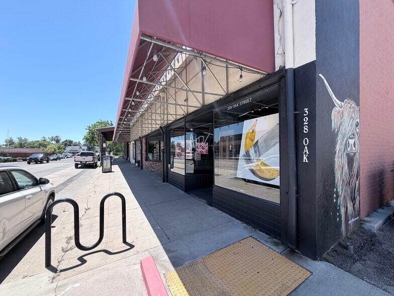 328-340 Oak St, Red Bluff, CA à vendre - Photo de l’immeuble – Image 2 sur 19