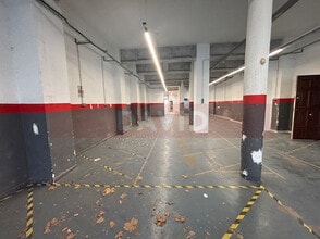 Local commercial dans Barcelone, Barcelona à louer Photo intérieure– Image 2 sur 4