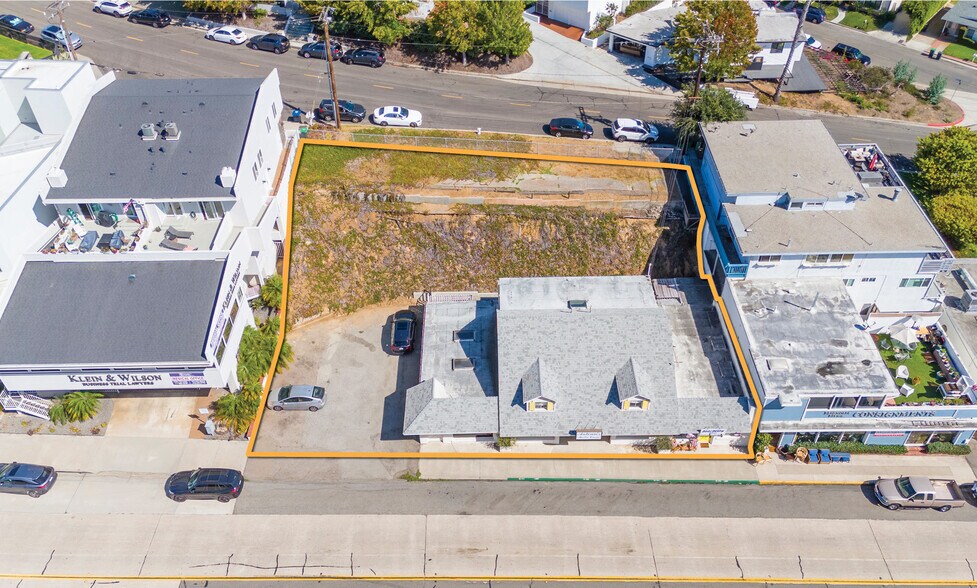 314-322 N Old Newport Blvd, Newport Beach, CA à vendre - Photo de l’immeuble – Image 3 sur 10