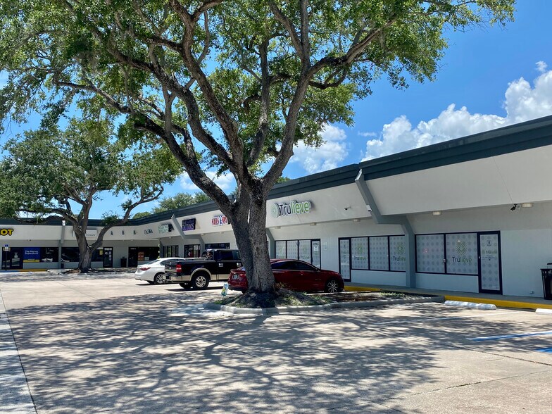 2790 Gulf To Bay Blvd, Clearwater, FL à louer - Photo de l’immeuble – Image 2 sur 5