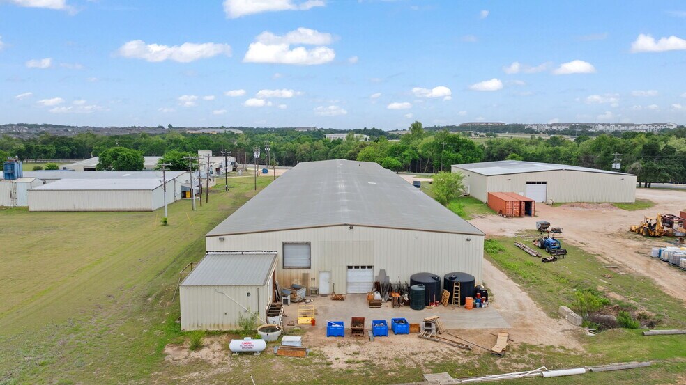 9450 RR 2243, Leander, TX à vendre - Photo de l’immeuble – Image 3 sur 9