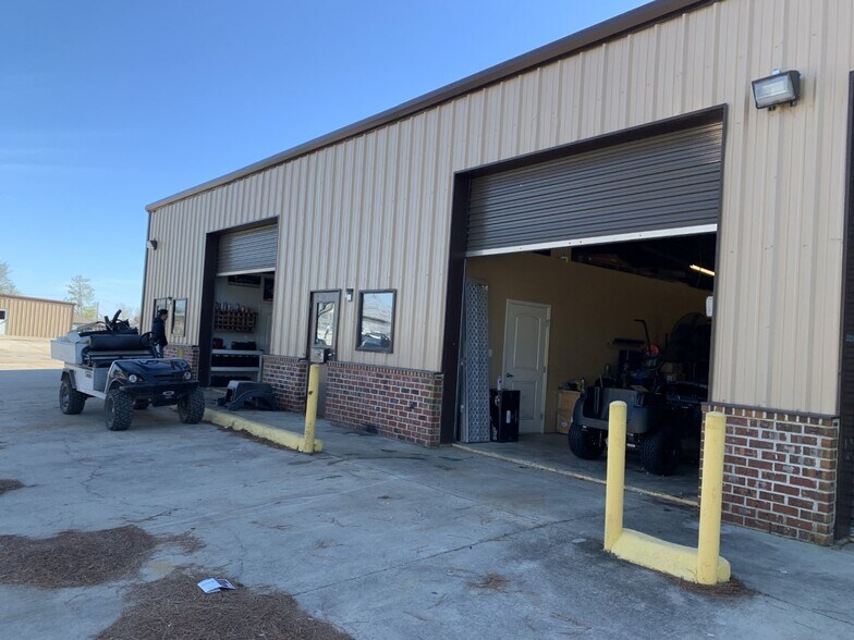 1427 Tiger Dr, Thibodaux, LA à louer - Photo de l’immeuble – Image 2 sur 7