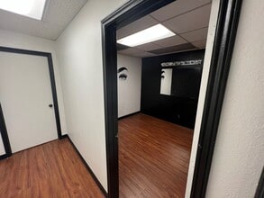 2232 E Loop 820, Fort Worth, TX à louer Photo intérieure– Image 2 sur 3