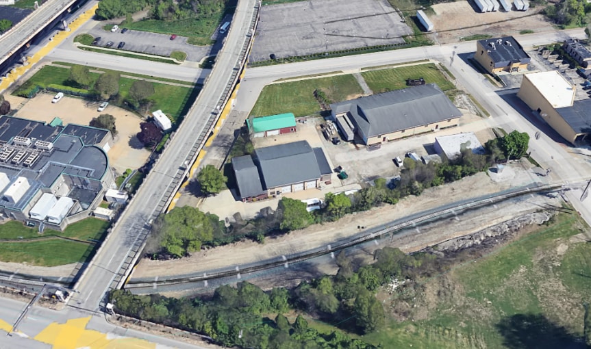 111 N Broadway St, Akron, OH à louer - Aérien – Image 2 sur 2