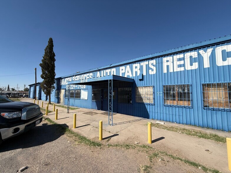 8216 Alameda Ave, El Paso, TX à vendre - Photo de l’immeuble – Image 3 sur 16