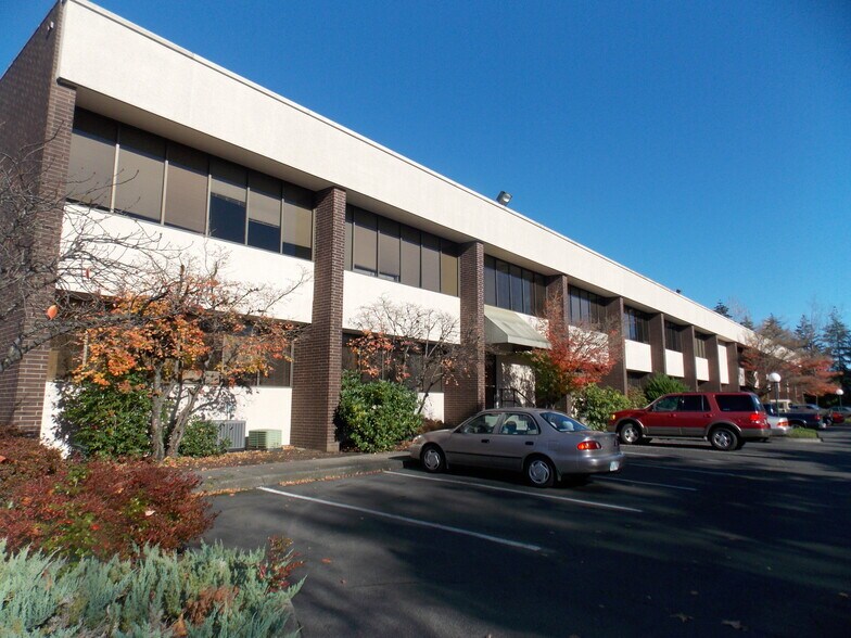 10700 SW Beaverton Hillsdale Hwy, Beaverton, OR à louer - Photo de l’immeuble – Image 2 sur 6