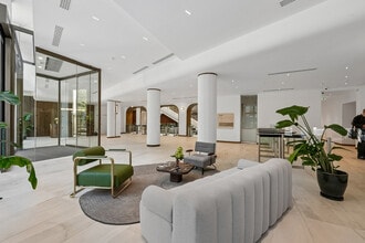 104-110 Boulevard Haussmann, Paris à louer Photo intérieure– Image 2 sur 23