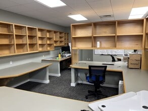 34 E Industrial Rd, Branford, CT à louer Photo intérieure– Image 2 sur 11