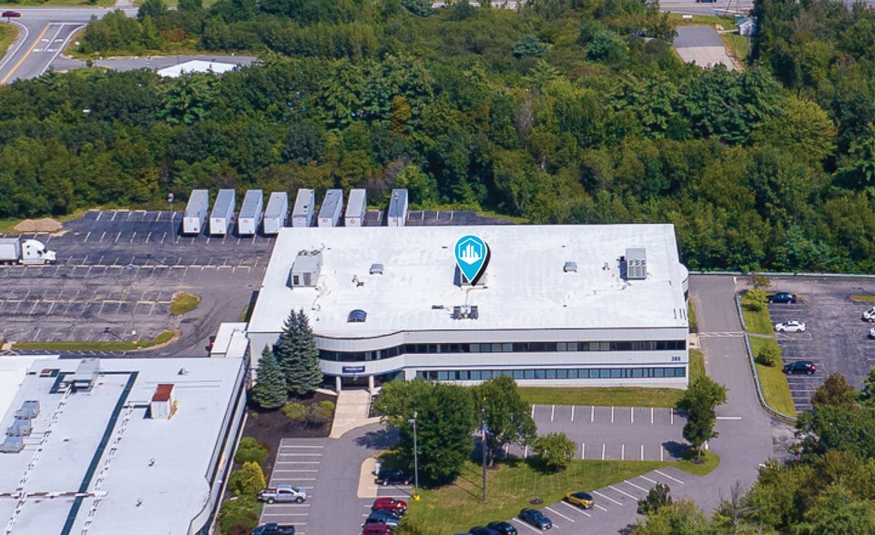 35 Industrial Way, Rochester, NH à louer - Photo principale – Image 2 sur 5