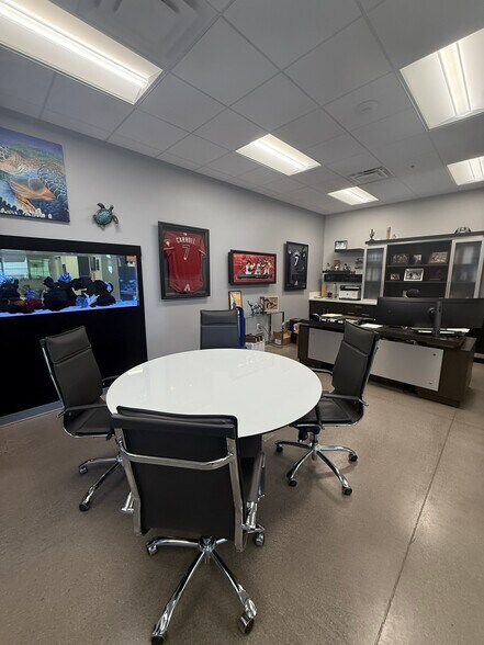 2310 W Parkside Ln, Phoenix, AZ à vendre - Photo de l’immeuble – Image 3 sur 20