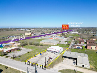 Plus de détails pour 113 Bufkin Ln, Lockhart, TX - Industriel/Logistique à louer