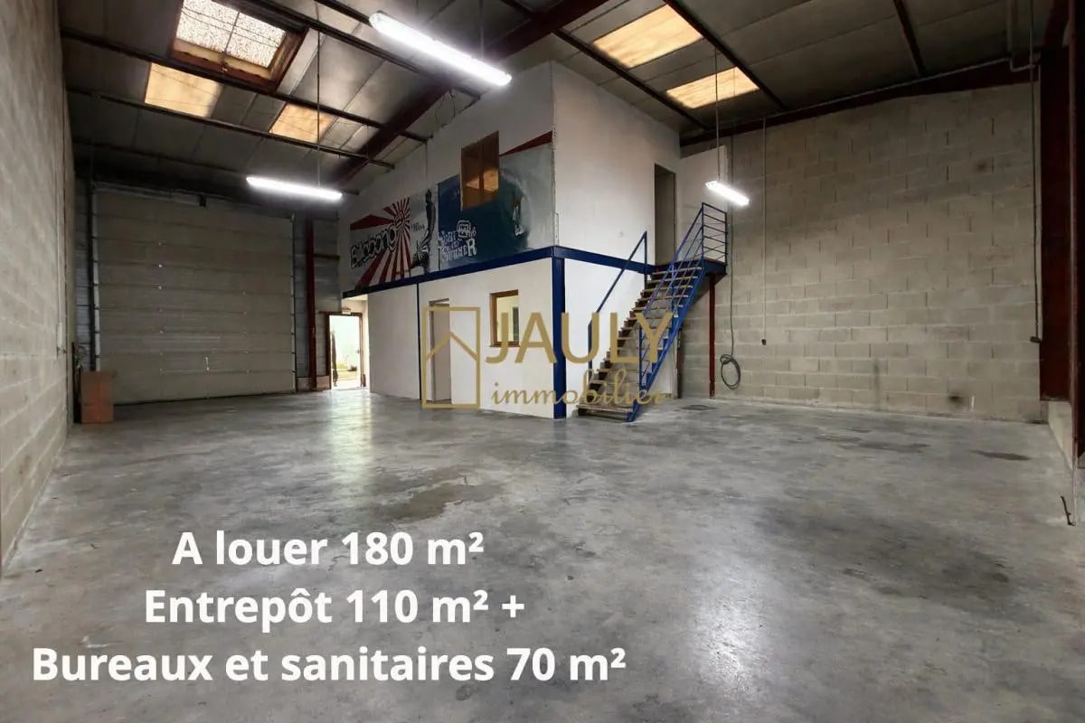 Local d’activités dans Saint-Soupplets à louer Photo de l’immeuble– Image 1 sur 10