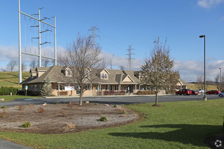 7175-7191 Bernville Rd, Bernville, PA à louer - Photo de l’immeuble – Image 2 sur 2