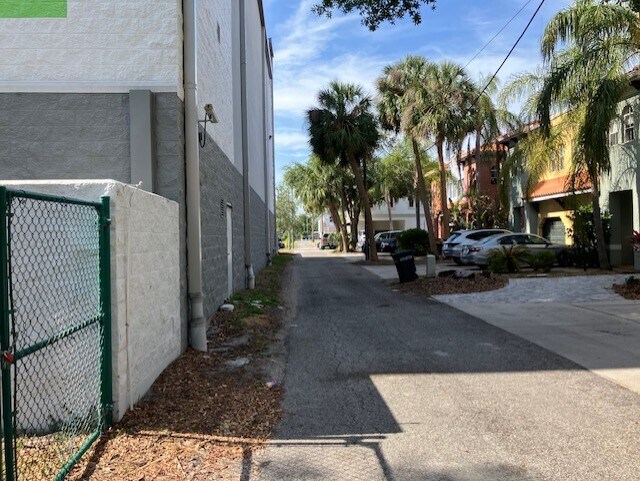 103 Howard Ave, Tampa, FL à vendre - Photo de l’immeuble – Image 2 sur 6