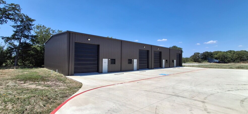 5988 TX 34, Quinlan, TX à louer - Photo de l’immeuble – Image 1 sur 7
