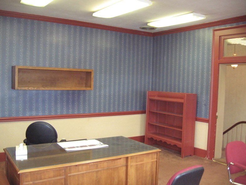 115 W Main St, Eaton, OH à louer - Photo intérieure – Image 2 sur 5