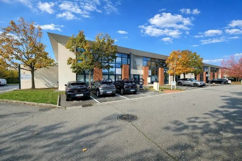 12 Rue Michel Labrousse, Toulouse à louer - Photo de l’immeuble – Image 1 sur 8