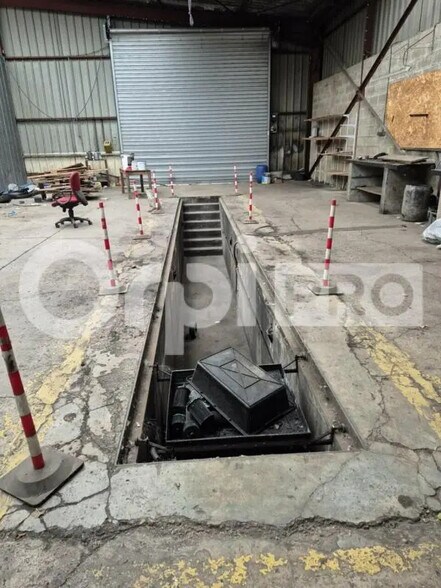 Local d’activités dans Saint-Martin-sur-le-Pré à louer - Photo de l’immeuble – Image 3 sur 4