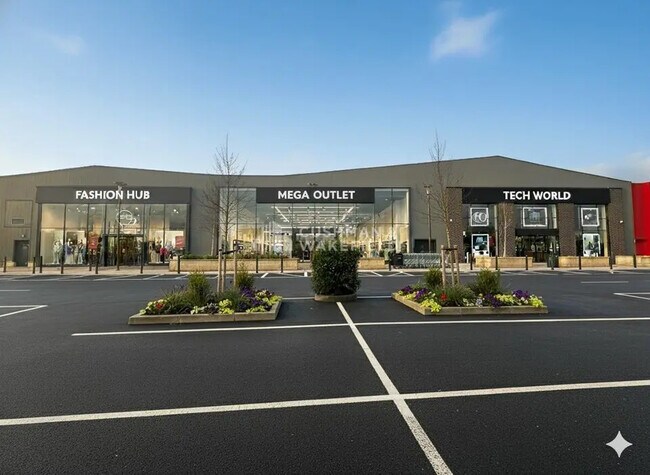 Plus de détails pour Local commercial à louer