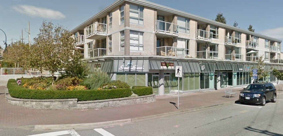 15777 Marine Dr, White Rock, BC à louer - Photo principale – Image 1 sur 5