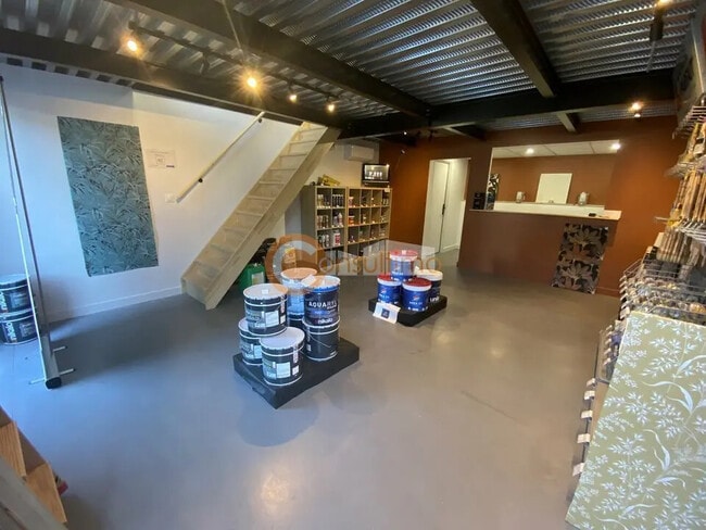 Plus de détails pour Bureau à louer