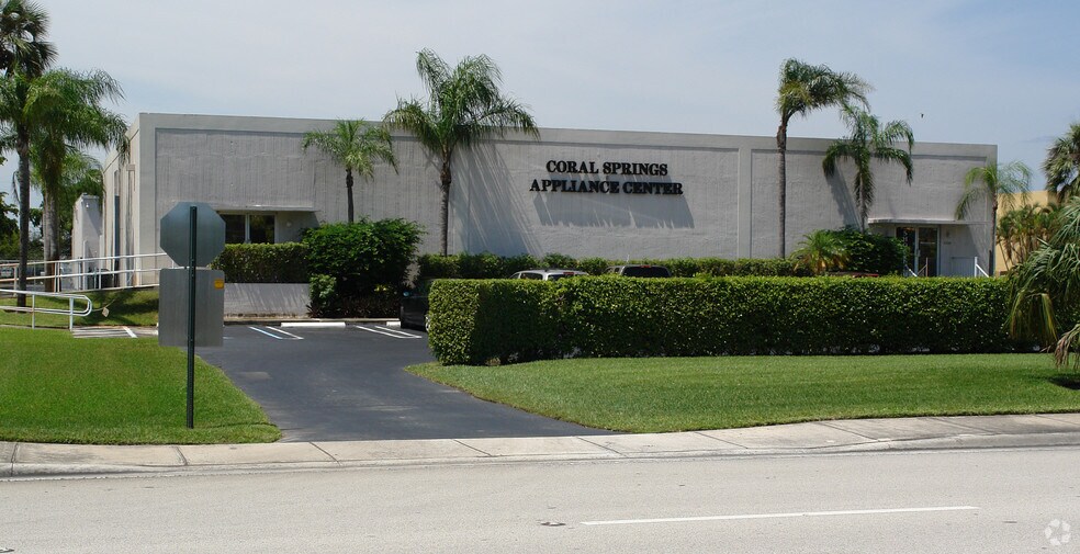 3500 Coral Ridge Dr, Coral Springs, FL à vendre - Photo principale – Image 1 sur 4