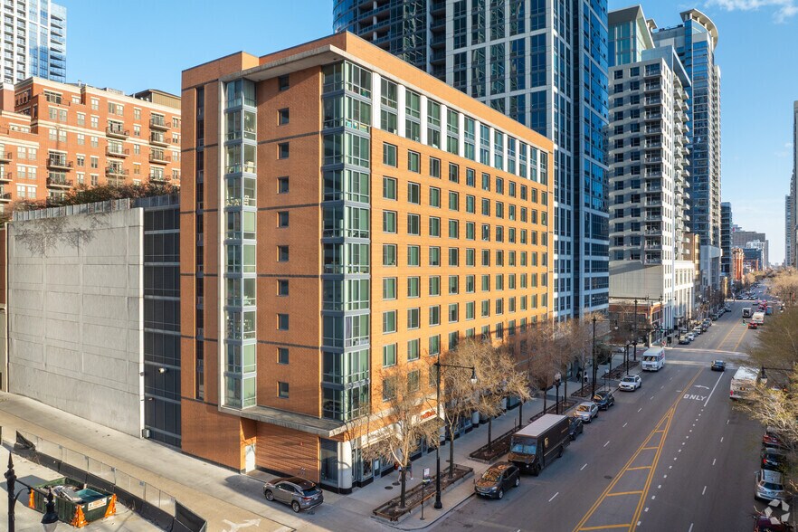 1251 S Michigan Ave, Chicago, IL à louer - Photo de l’immeuble – Image 2 sur 5