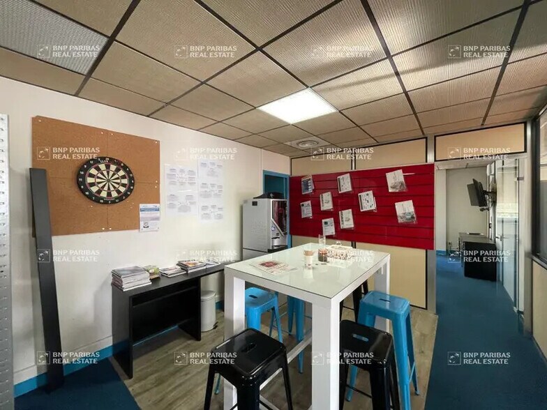 27 Rue Alfred Kastler, Mont-Saint-Aignan à louer - Photo intérieure – Image 2 sur 10