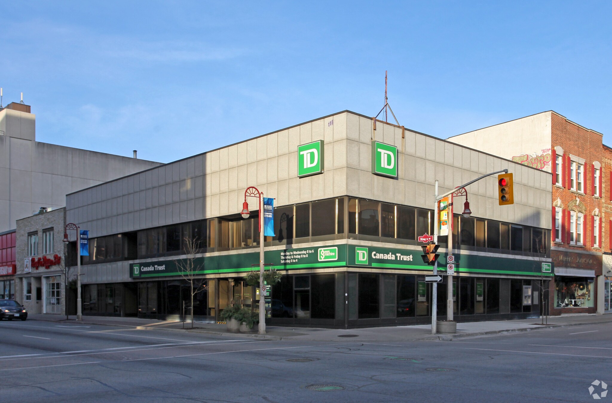 4 & 14 King Street W portefeuille de 2 biens à vendre sur LoopNet.fr Photo principale– Image 1 sur 3