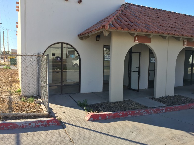 280 Avenida Campillo, Calexico, CA à louer - Photo de l’immeuble – Image 2 sur 3