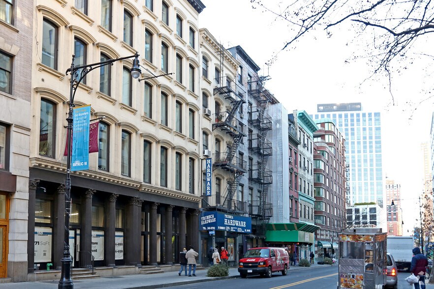 154 Chambers St, New York, NY à louer - Photo principale – Image 1 sur 13